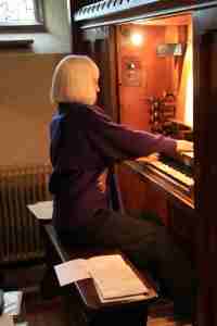 Organist, Rita Sylvester